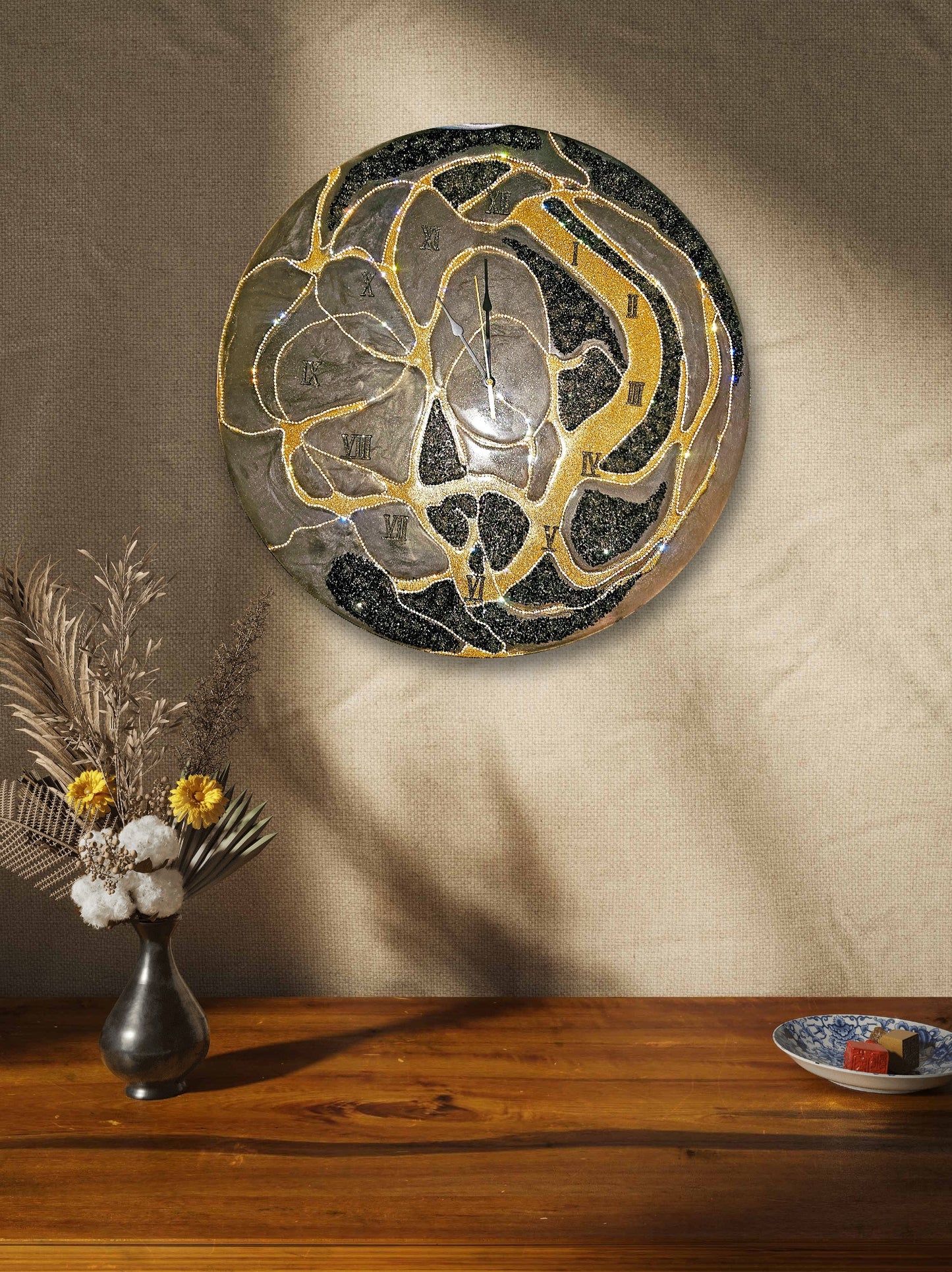 Luxury, sparkling wall clock with rhinestones